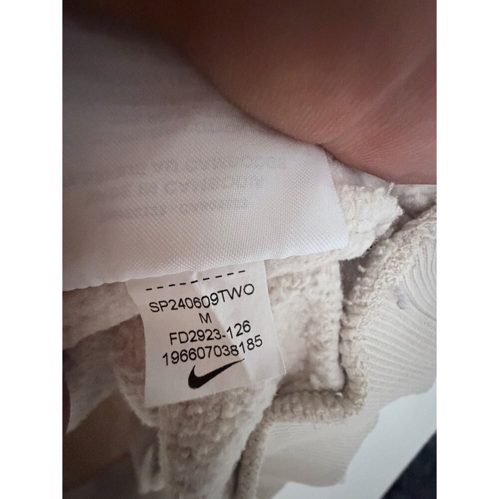 Nike Club Fleece Oversized Sweatshirt Big Kids Medium - Picture 6 of 6